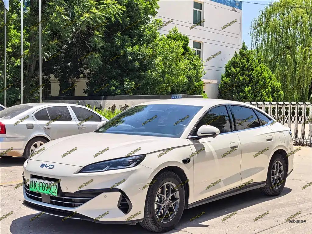 BYD 海豹06 2025