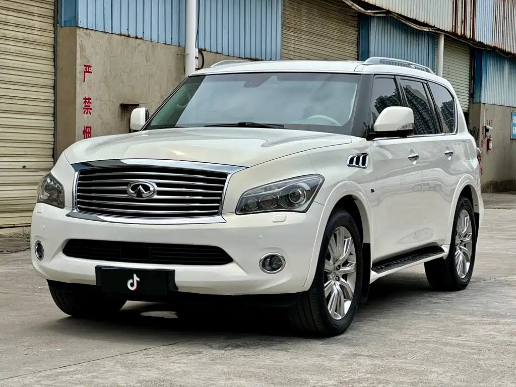 Infiniti QX 2012 — фото 1 из 5