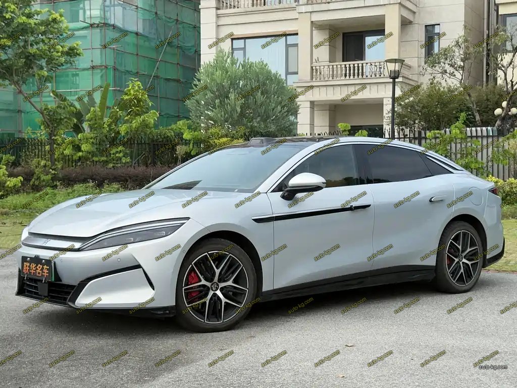 BYD 汉L 2025