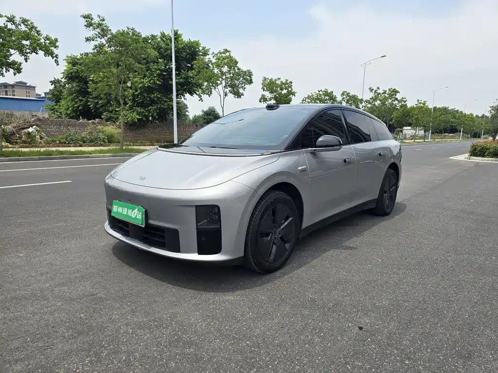 Li Auto Lii6 2025