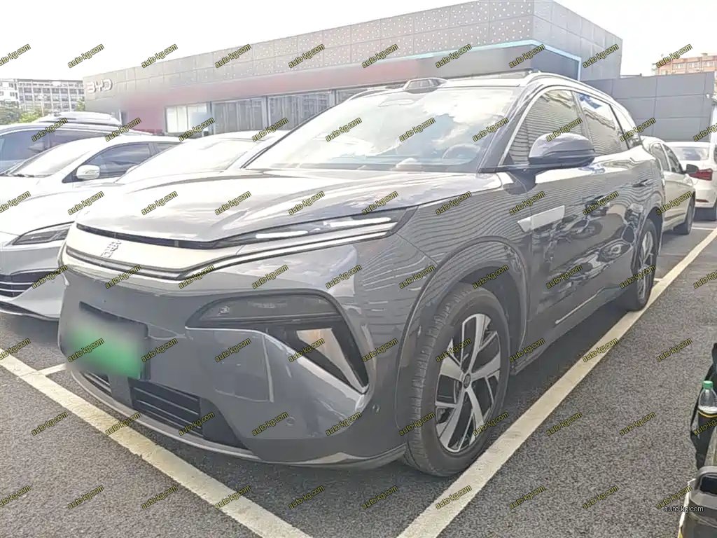 BYD 唐L 2025