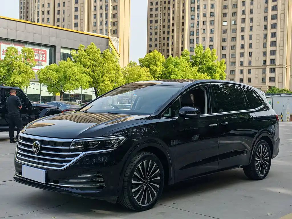 Volkswagen Viloran 2025