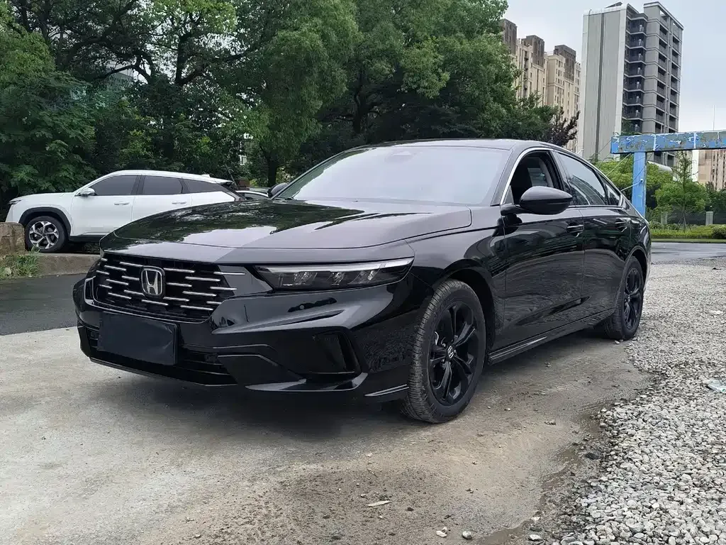 Honda Accord 2026 — фото 1 из 5