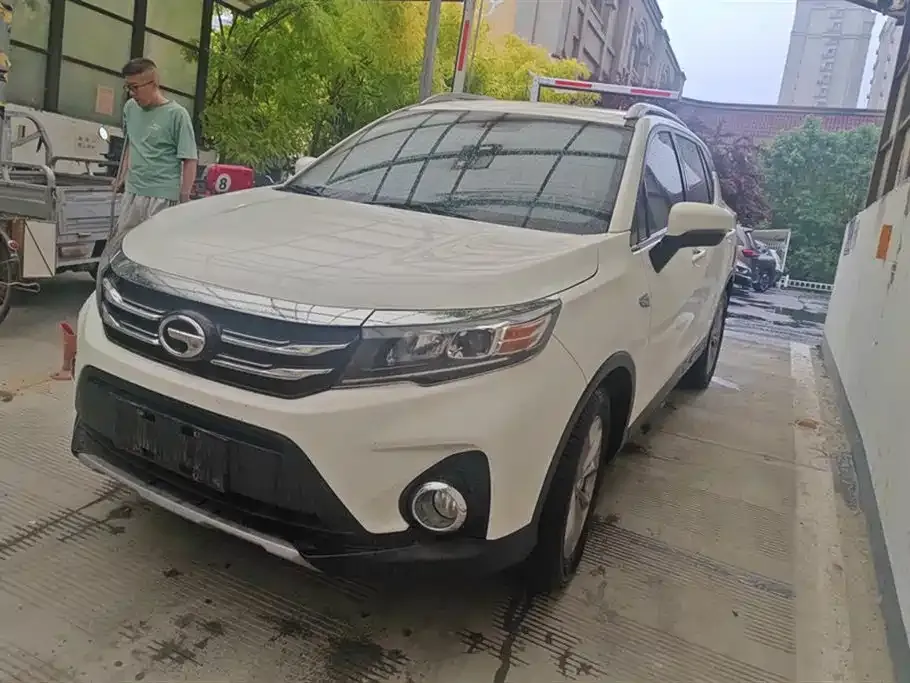 GAC Trumpchi GS3 2019 — фото 1 из 16