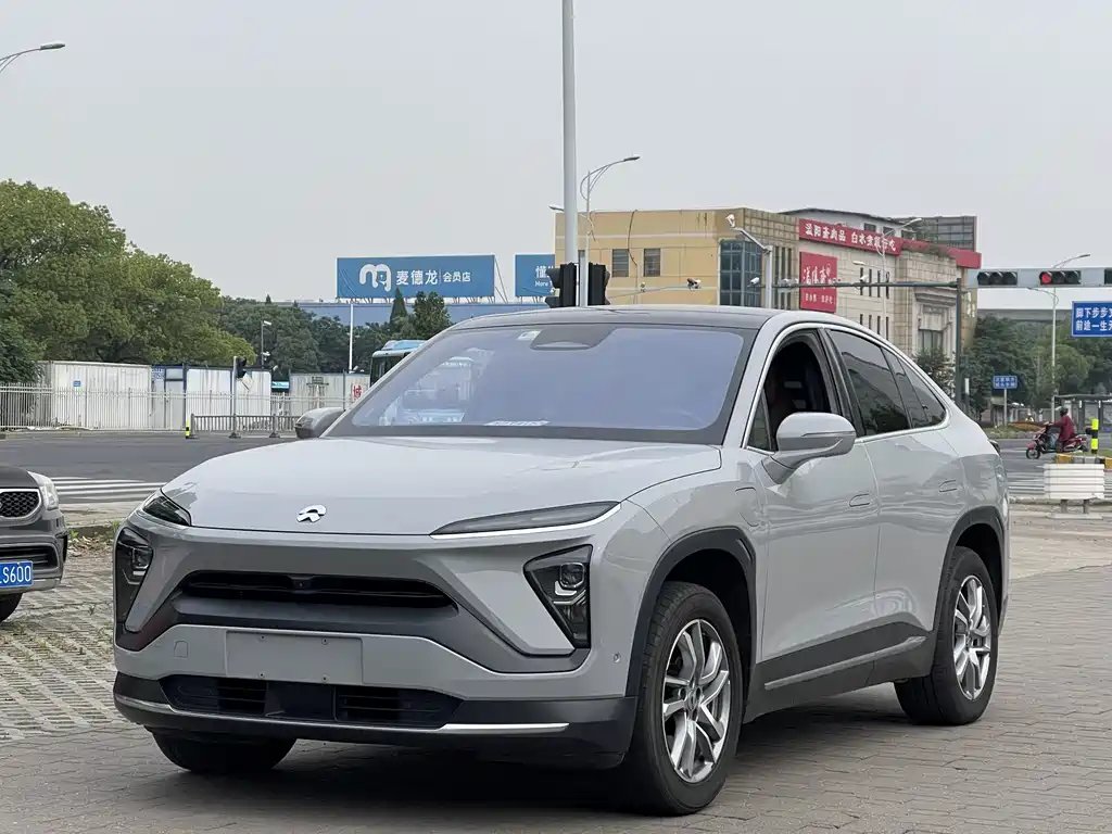 NIO EC6 2021