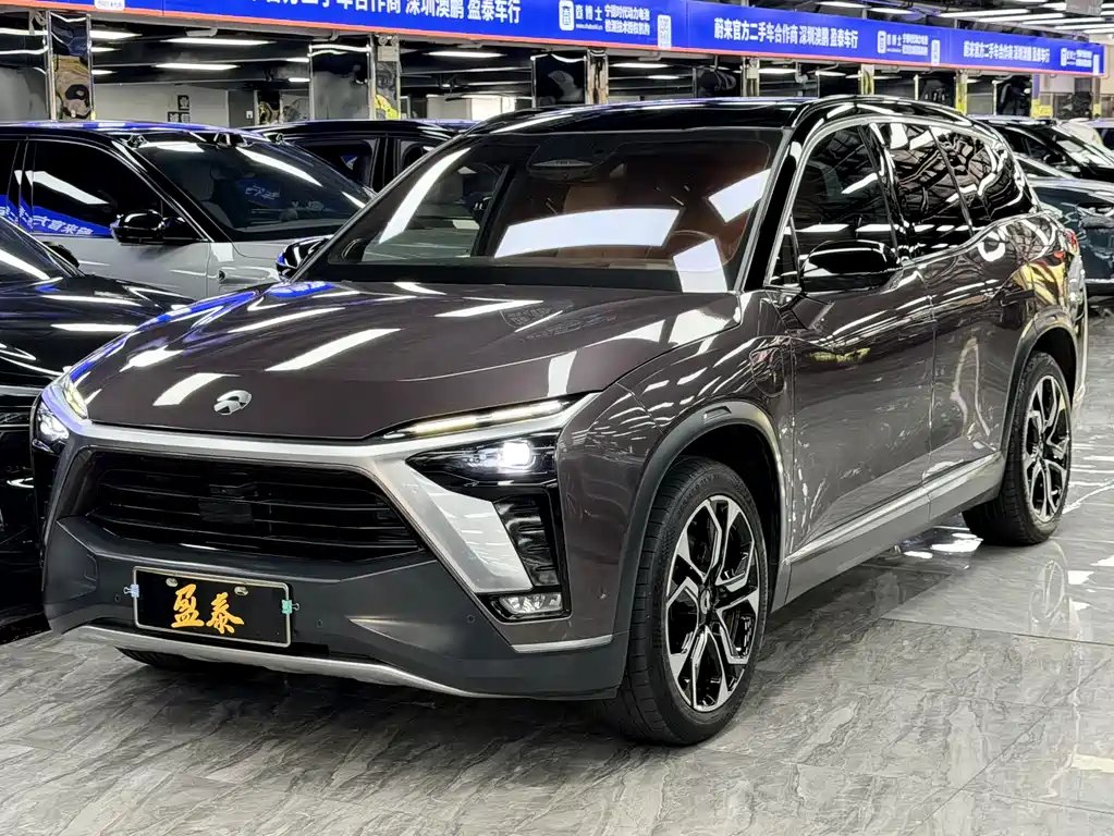 NIO ES8 2020