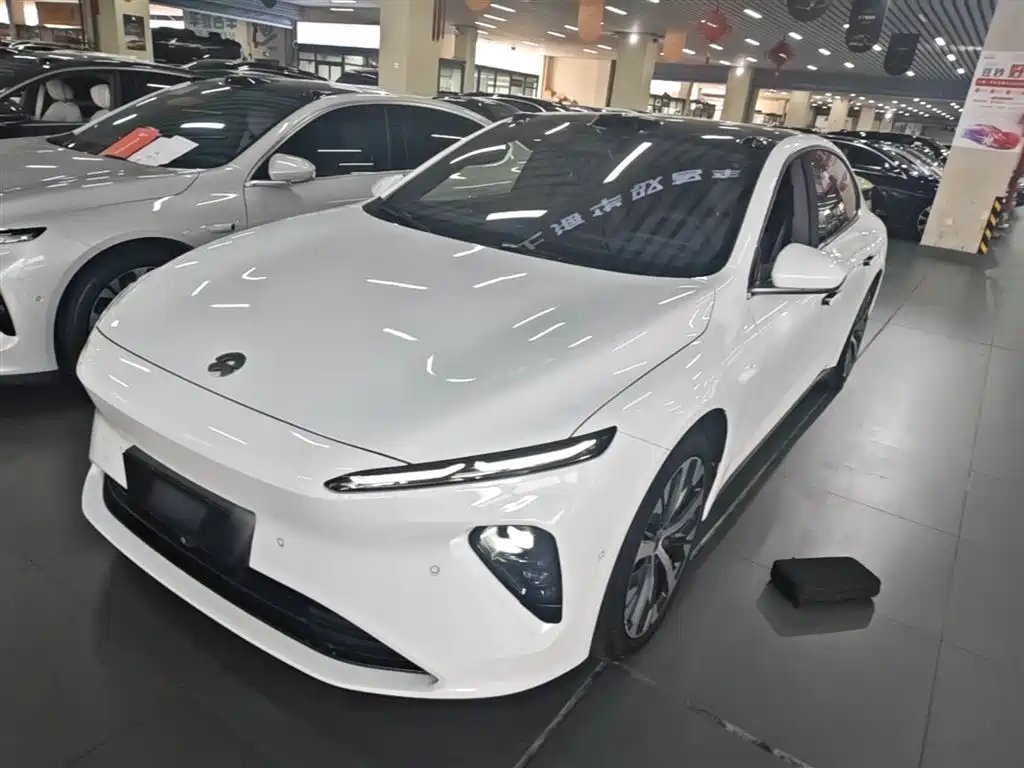 NIO ET7 2022