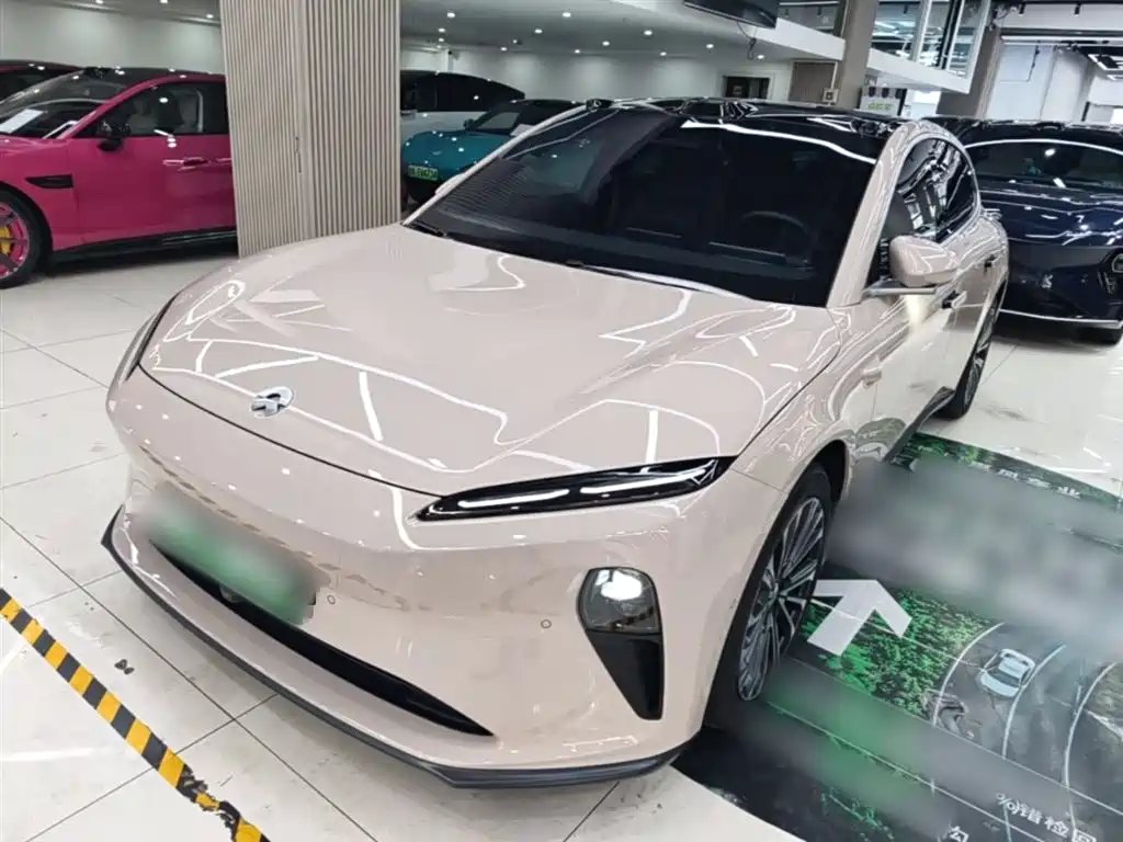 NIO ET5T 2025