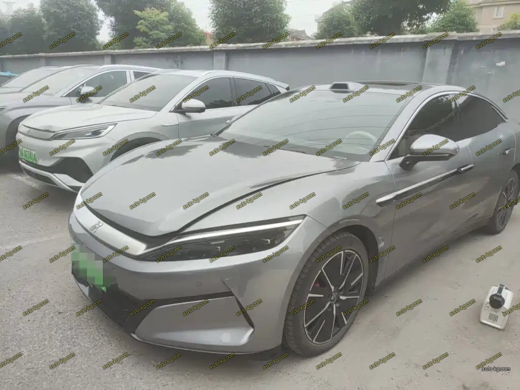 BYD 汉L 2025