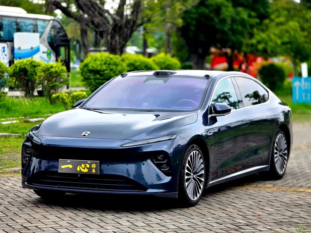 NIO ET7 2022