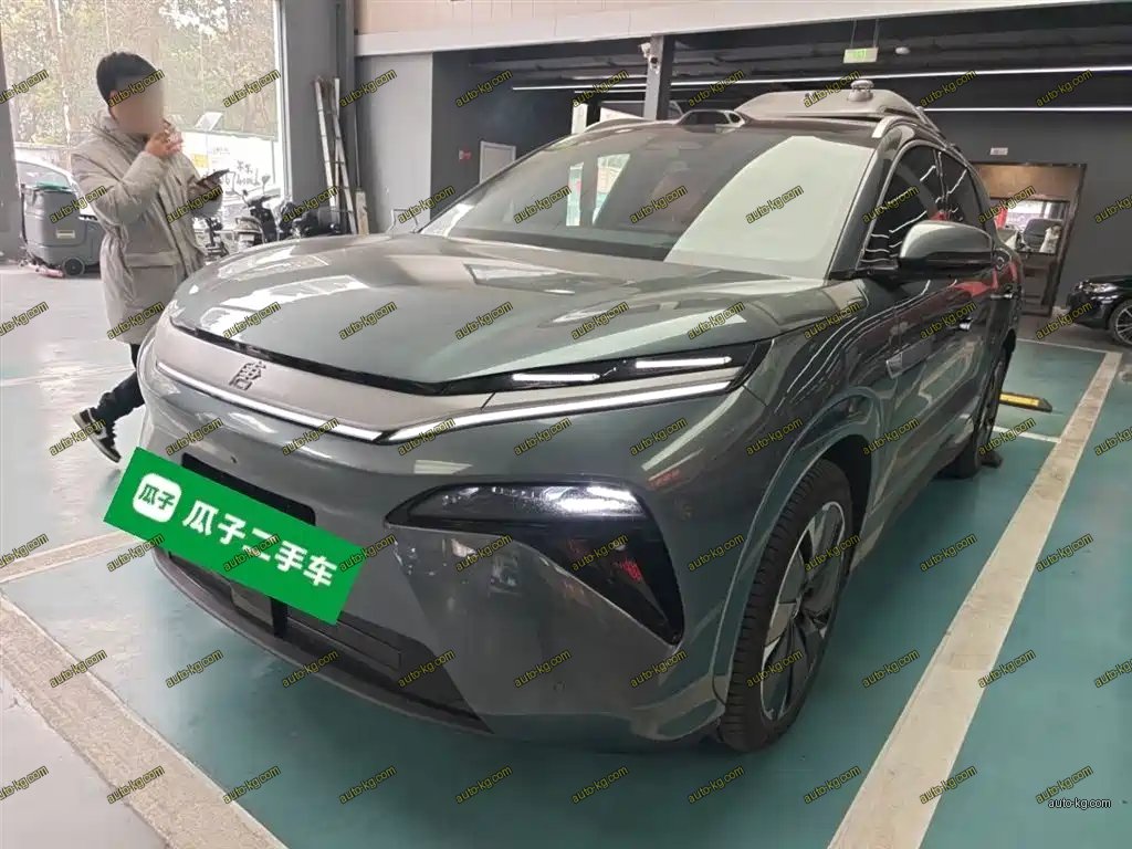 BYD 唐L 2025