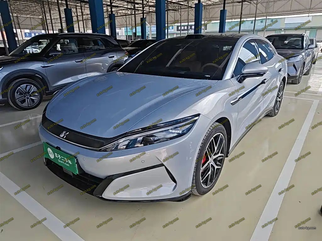 BYD 汉L 2025