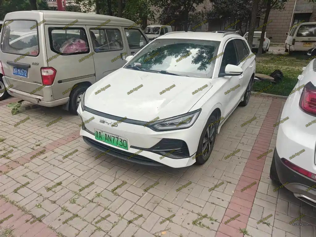 BYD e2 2023