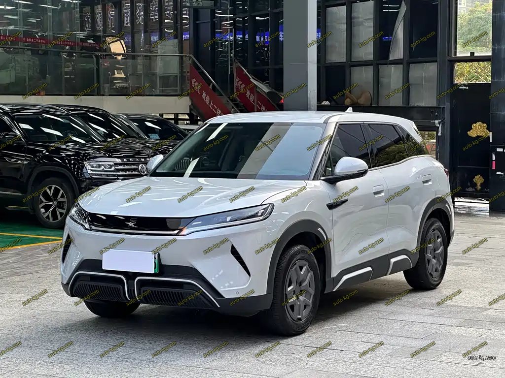 BYD Yuan UP 2025
