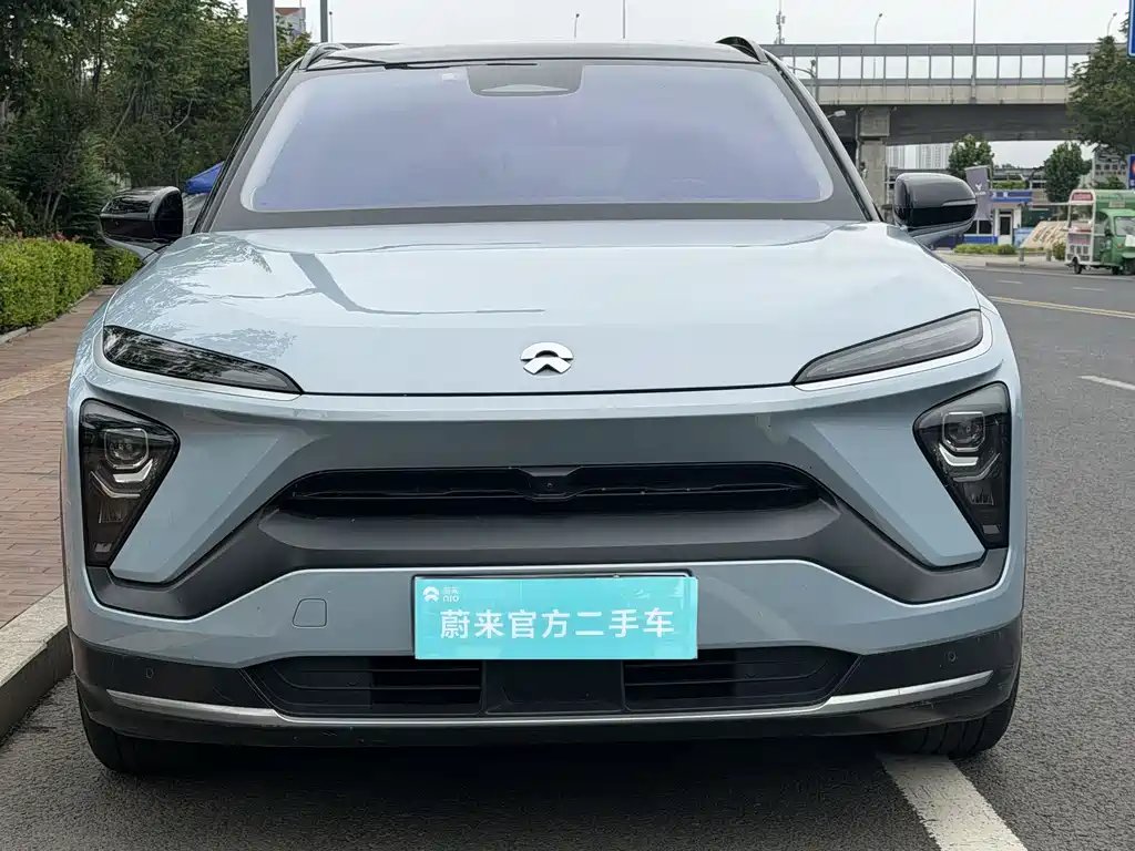 NIO ES6 2020