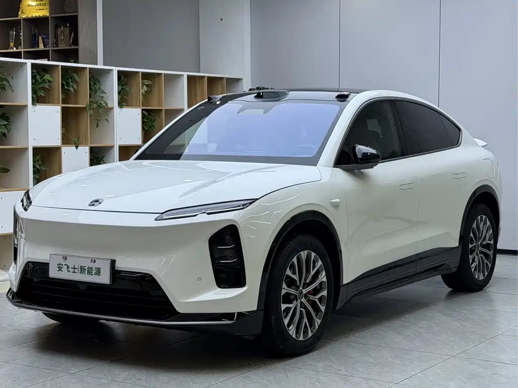 NIO EC6 2025