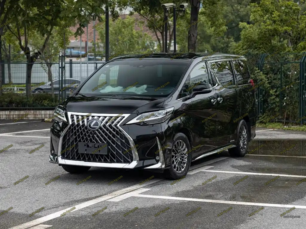Lexus LM 2020