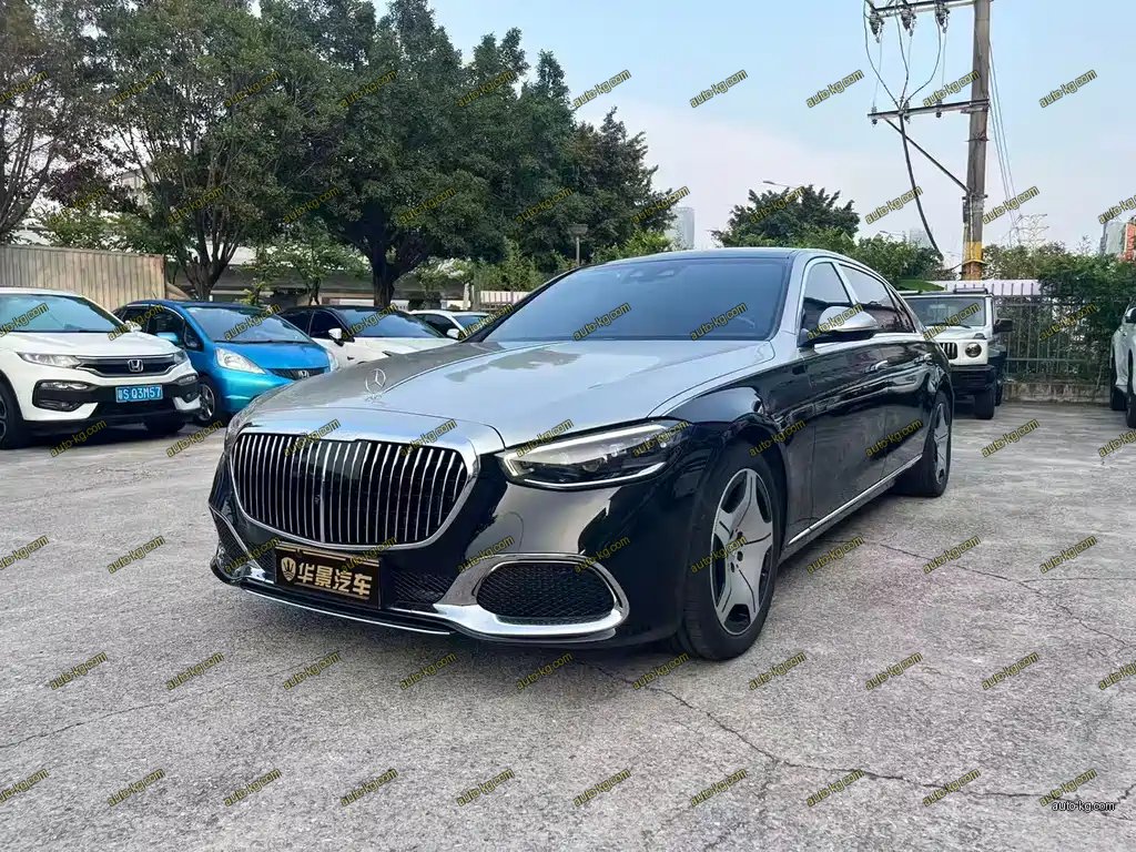 Mercedes-Benz S-Class 2023