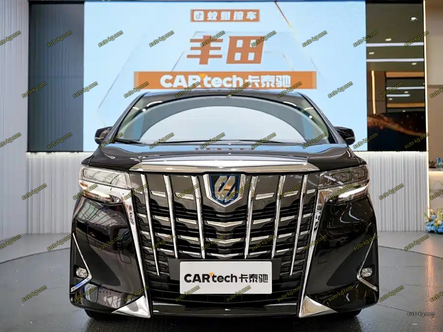 Toyota Alphard 2022