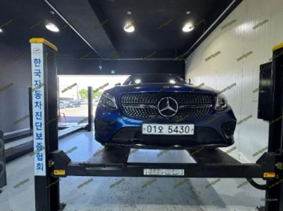 Mercedes-Benz GLC-Class 2018