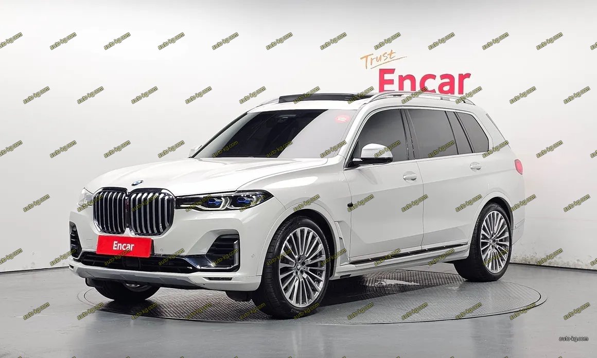 BMW X7 2021
