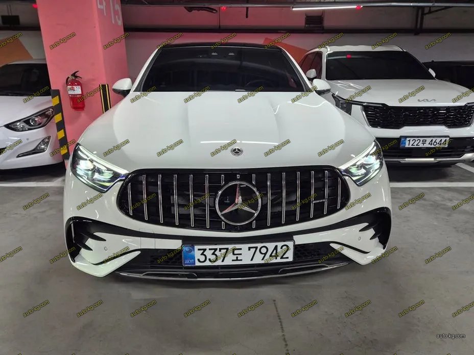 Mercedes-Benz GLC-Class 2024