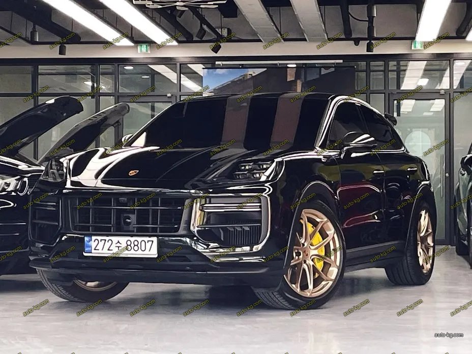 Porsche Cayenne 2024