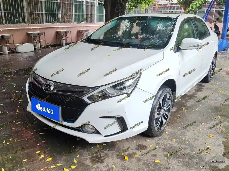 BYD Qin NEV 2016