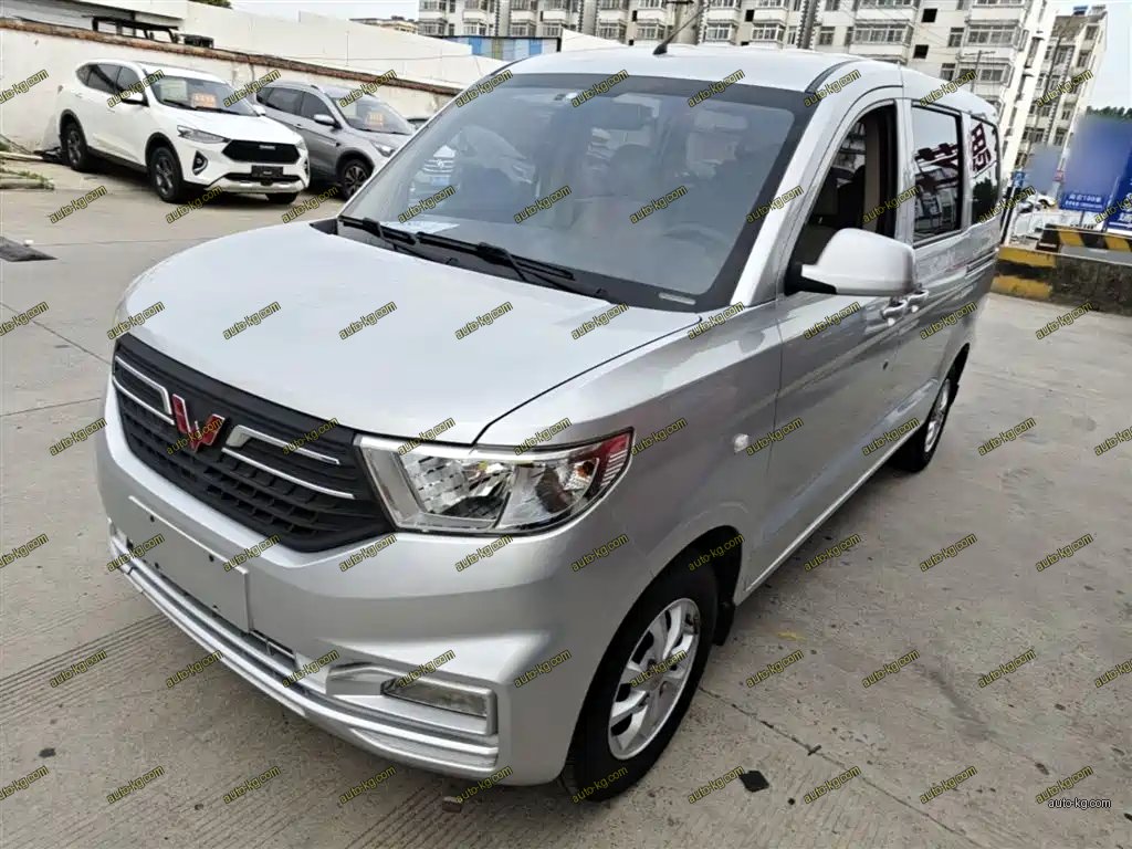 Wuling Hongguang V 2021