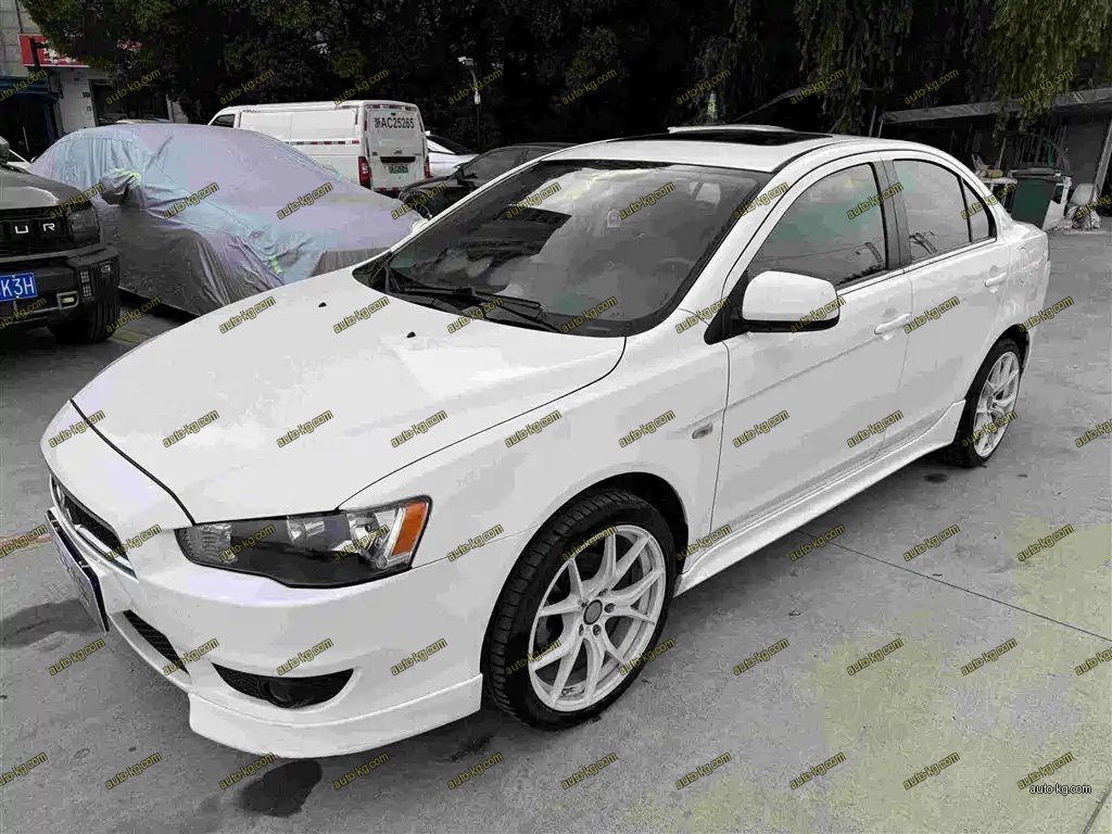 Mitsubishi Lancer EX 2011