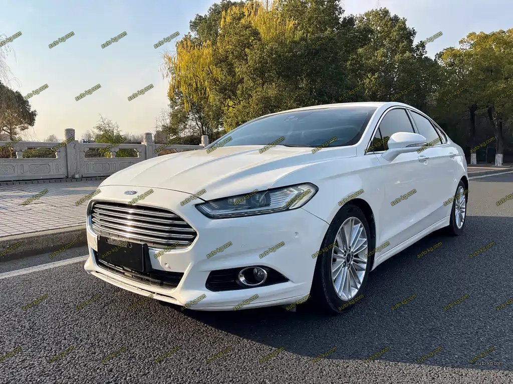 Ford Mondeo 2014