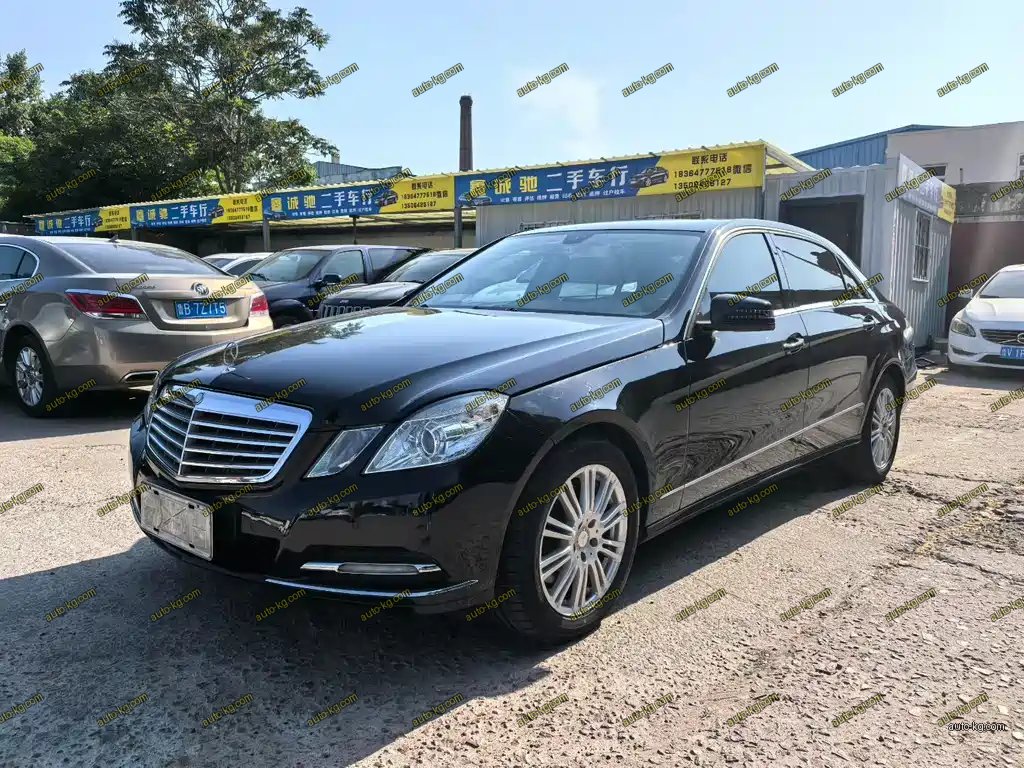 Mercedes-Benz E-Class 2013
