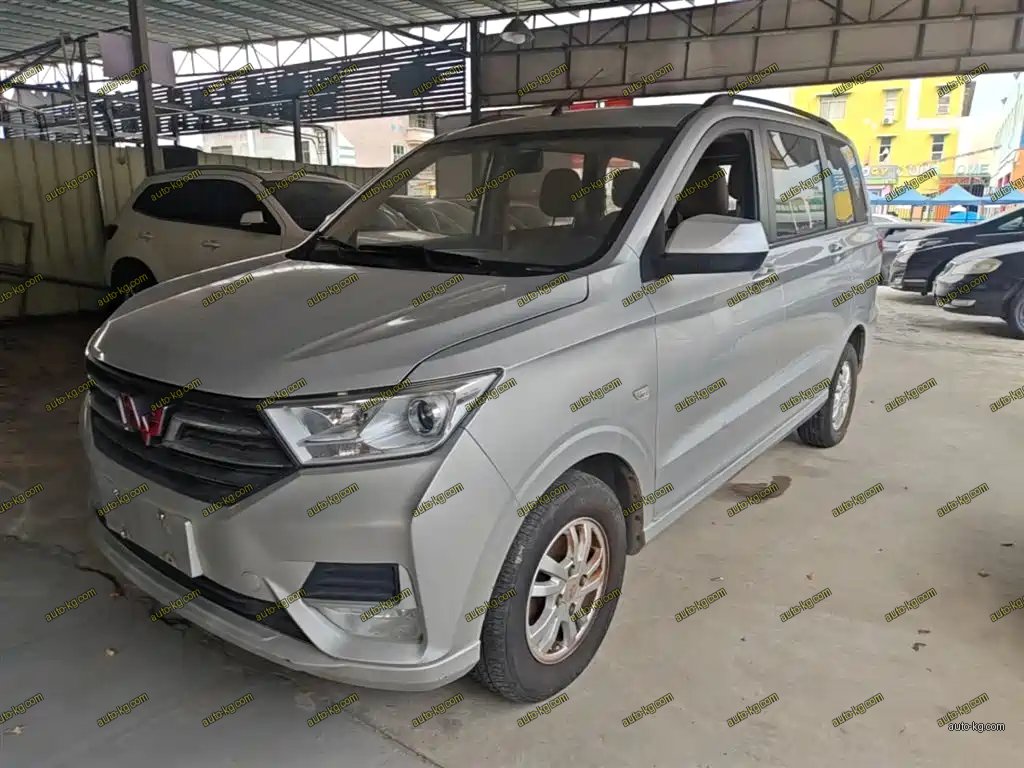 Wuling Hongguang 2021