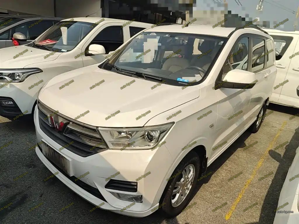 Wuling Hongguang 2021