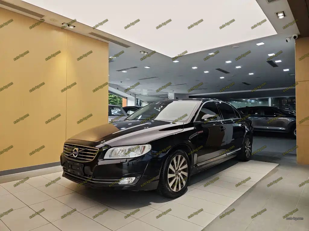 Volvo S80L 2015