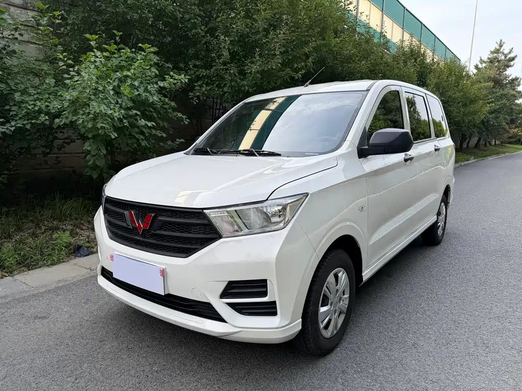 Wuling Rongguang S 2025