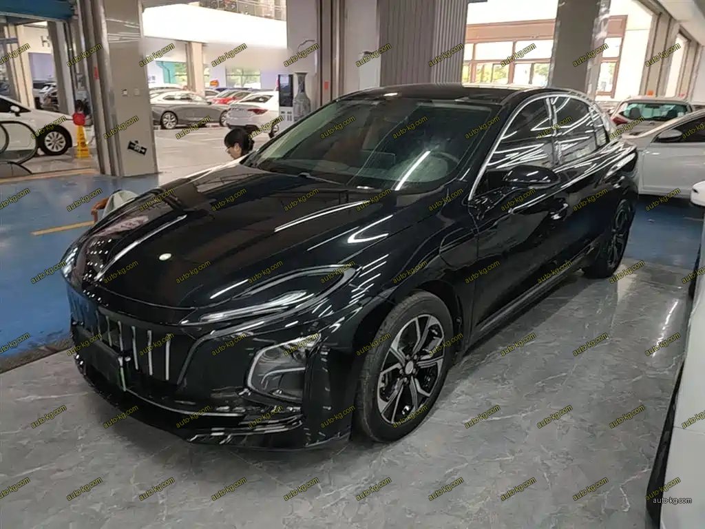 Hongqi Hongqi E-QM5 2023