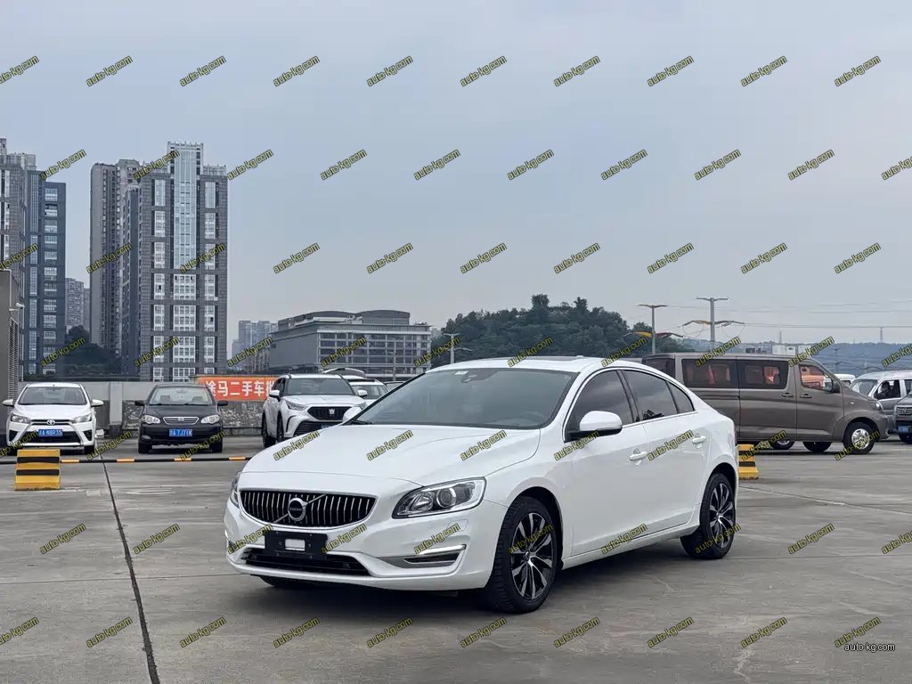 Volvo S60 2019