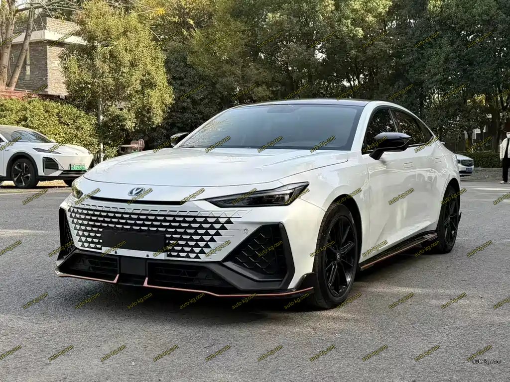 Changan UNI-V 2023
