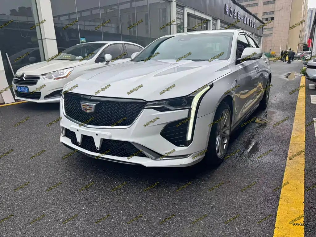 Cadillac CT4 2020
