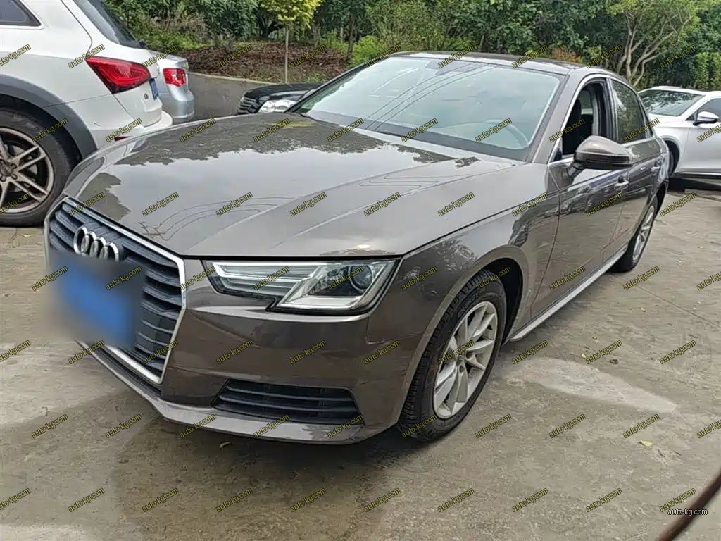 Audi A4L 2017