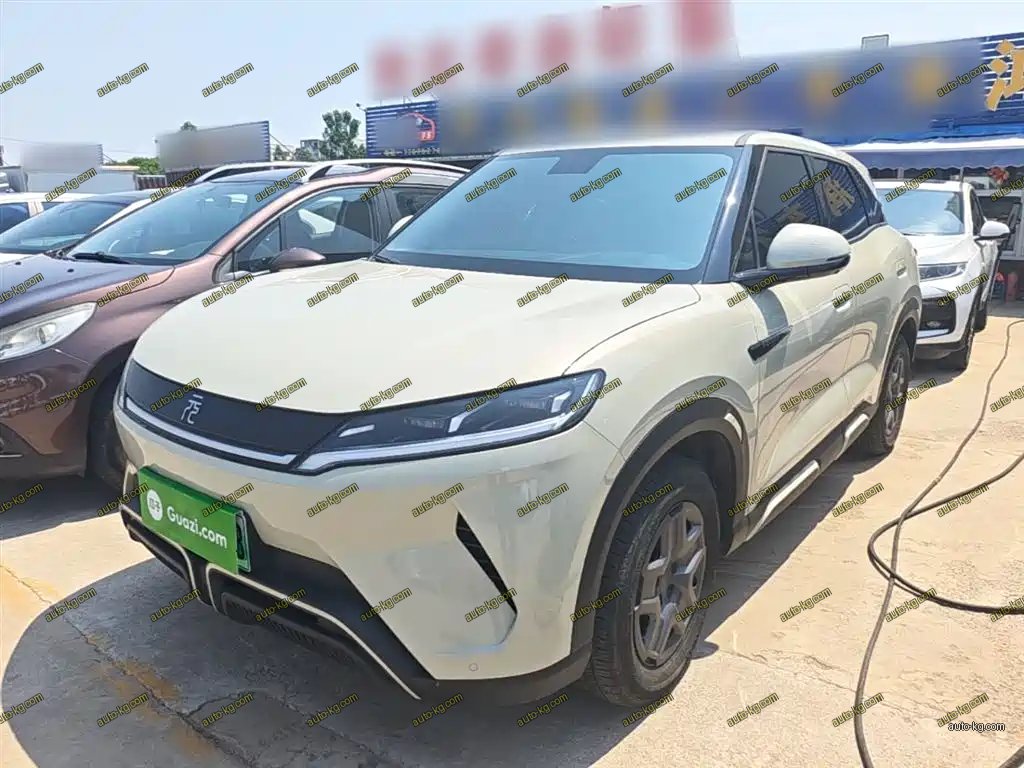 BYD Yuan UP 2025