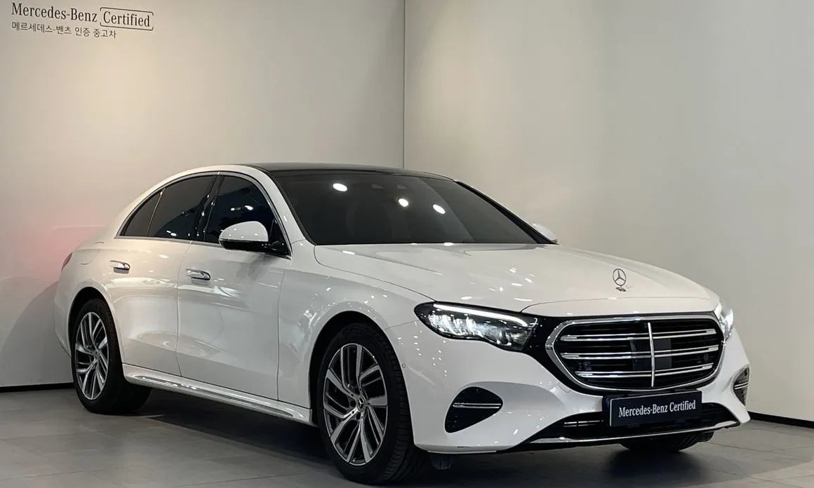 Mercedes-Benz E-Class 2025