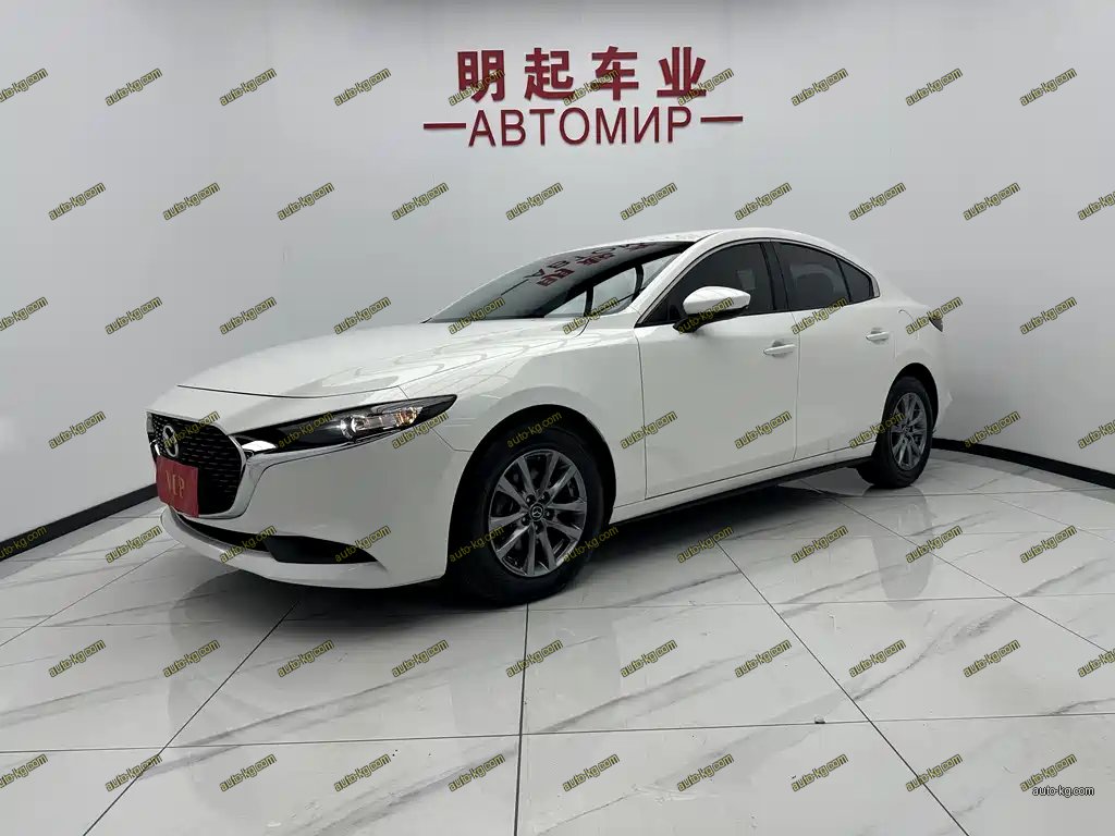Mazda 3 Axela 2022