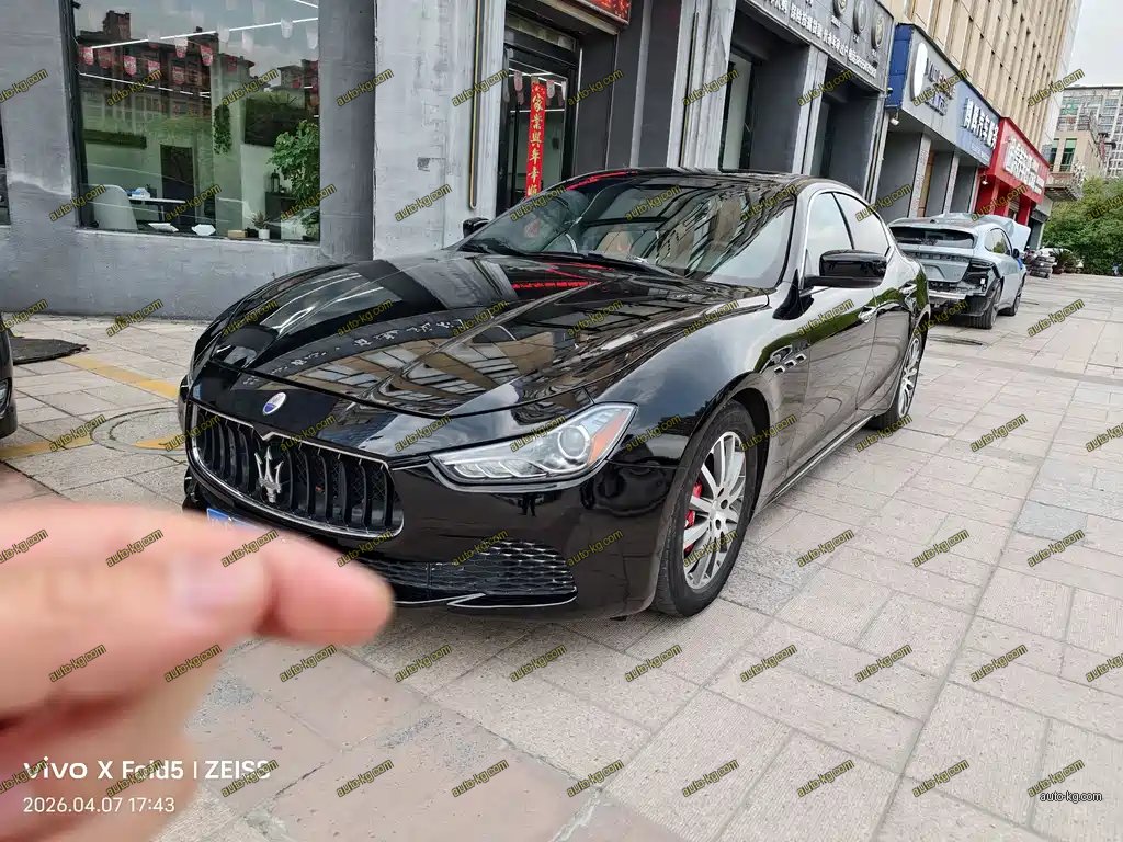 Maserati Ghibli 2015