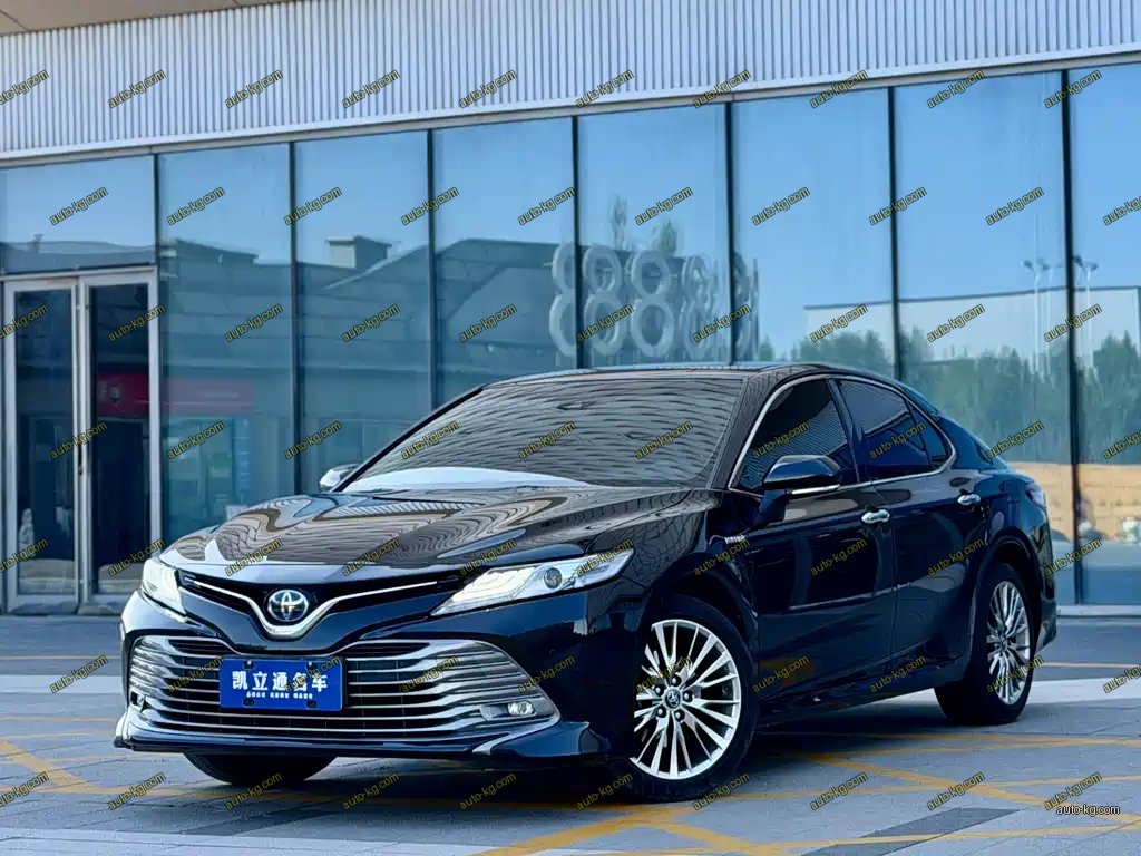 Toyota Camry 2019