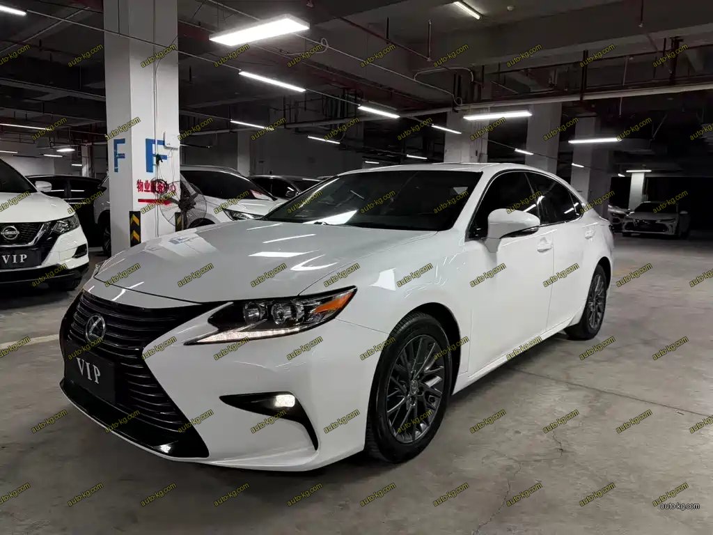 Lexus ES 2017