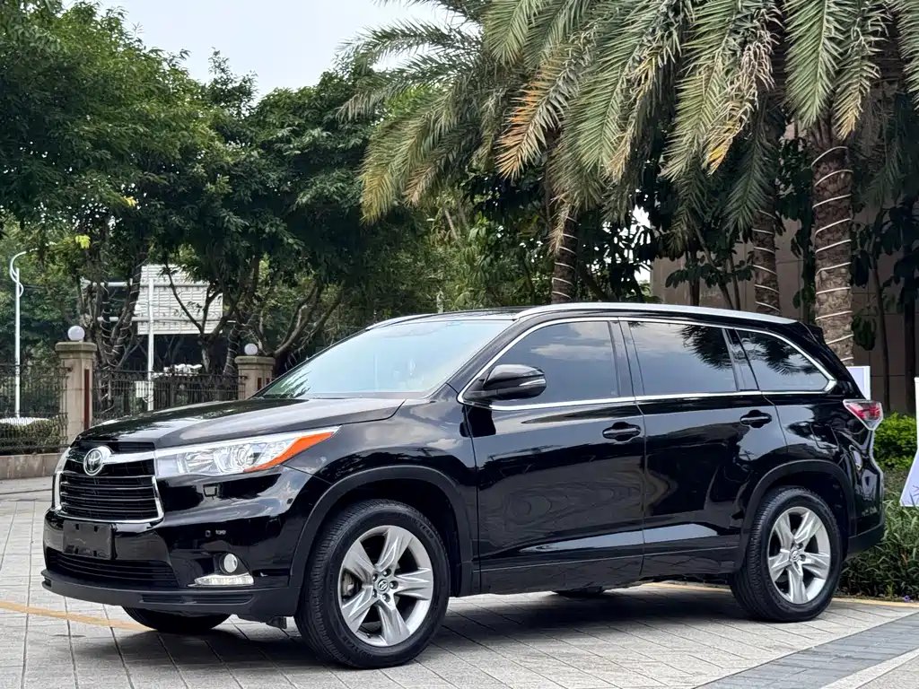 Toyota Highlander 2015