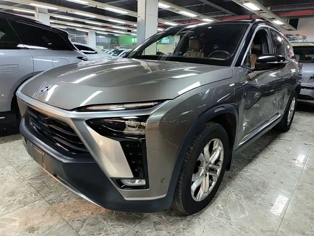 NIO ES8 2020