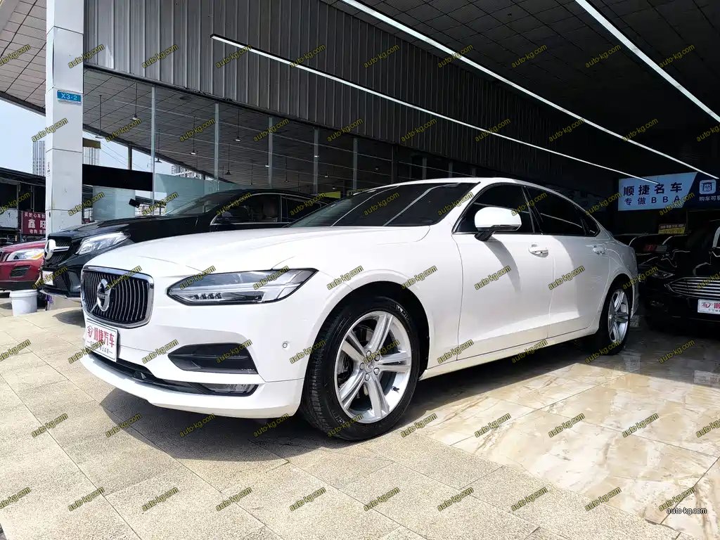 Volvo S90 2018